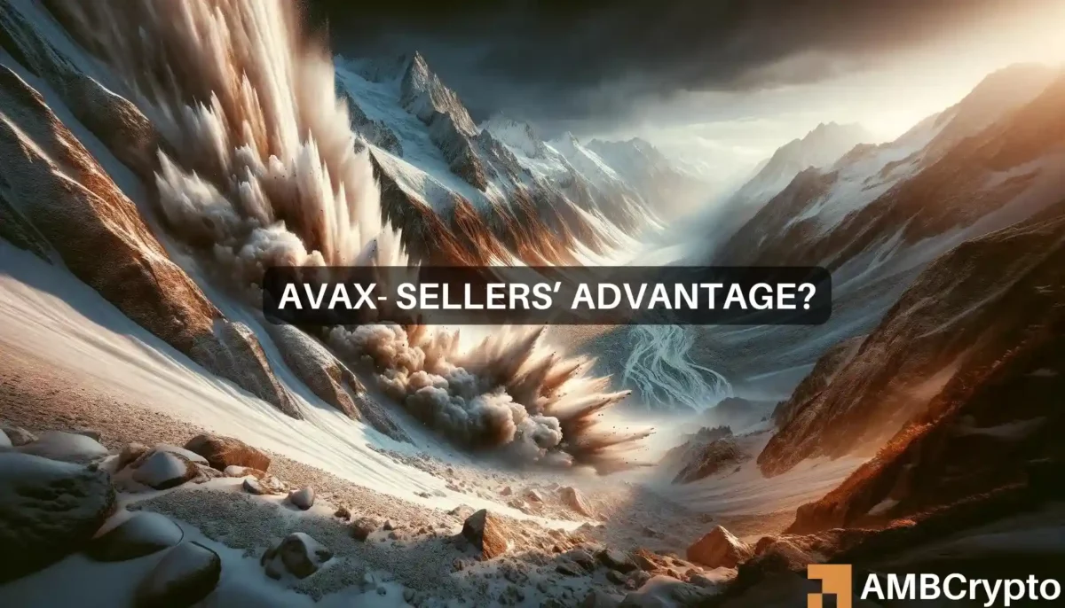 AVAX Range Persists: Bears Eye $30 Amid Declining Momentum